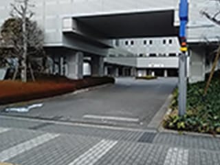 タイムズキヤノンマーケティングジャパン幕張事業所の入り口写真
