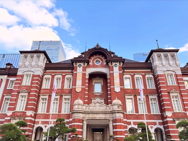 【東京駅周辺のおすすめ駐車場】混雑状況や観光スポット情報