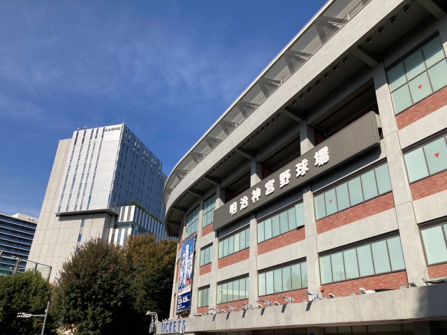 神宮球場の特徴