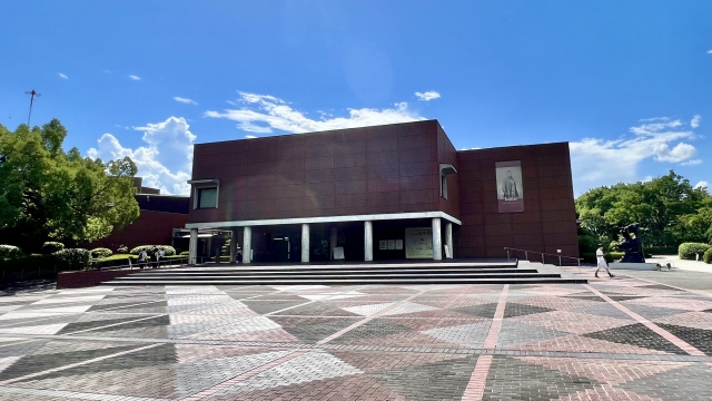 山梨県立美術館の画像