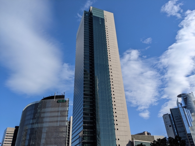 ミッドランドスクエアの画像