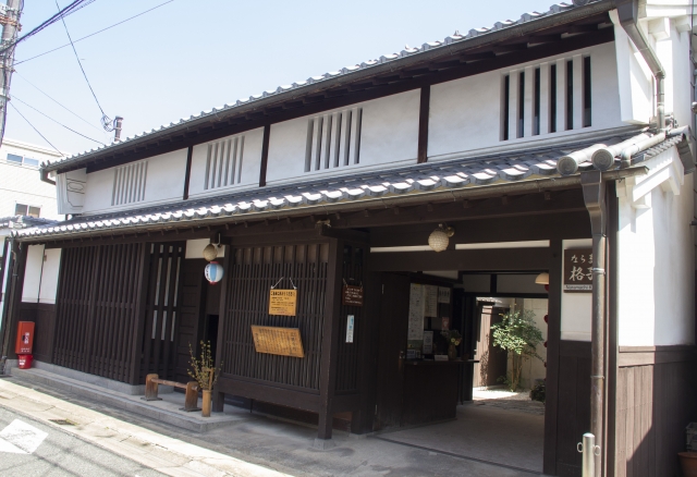 ならまち格子の家の画像