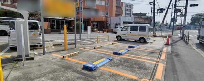 タイムズ氷川台駅前