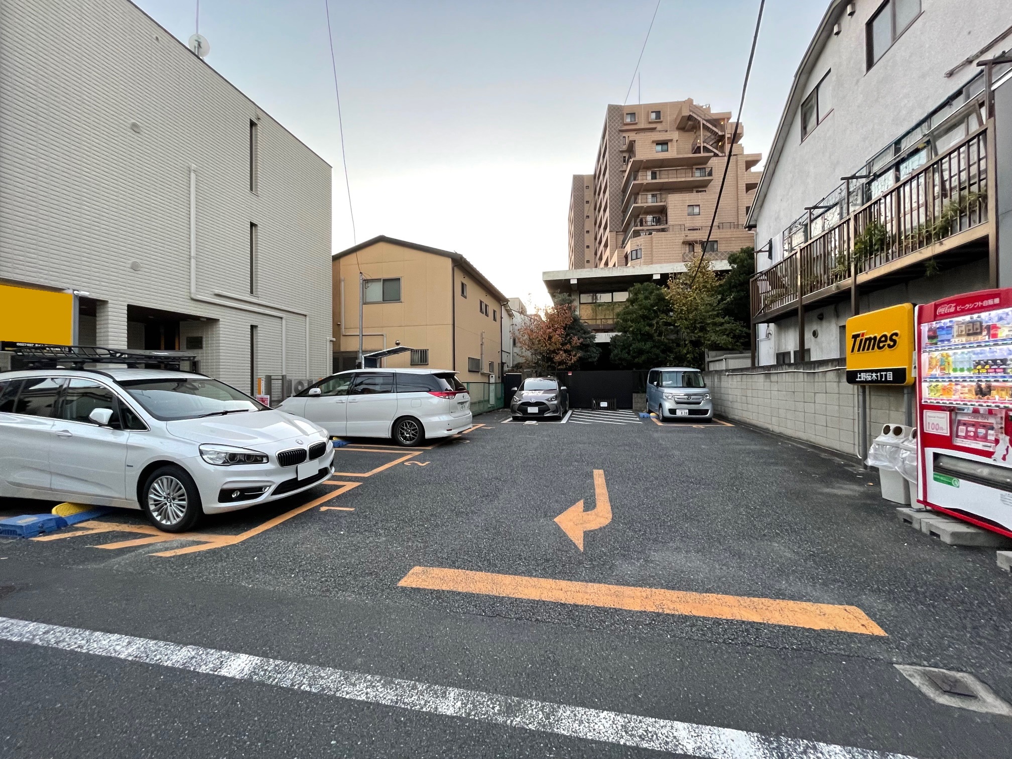 タイムズ上野桜木1丁目