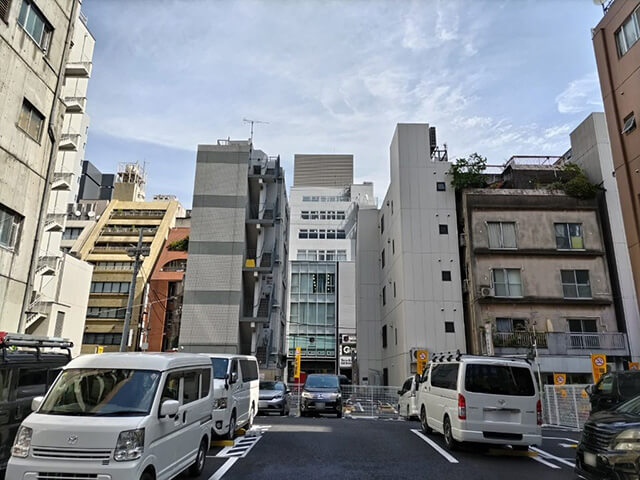 タイムズ秋葉原駅電気街口